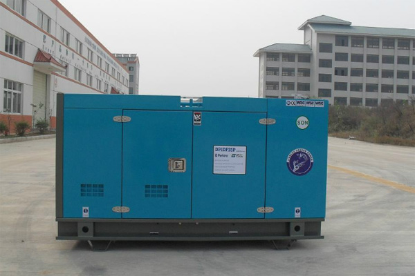 南乐发电机租赁如何正确安装空气滤清器？