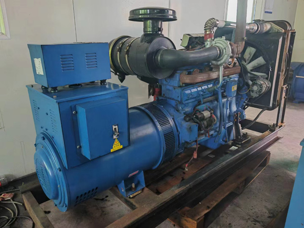 南乐100kW柴油发电机组使用多级机油有哪些优缺点？